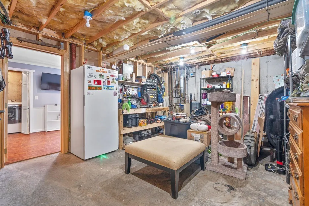 87 Garney Road Brookfield NH 03872