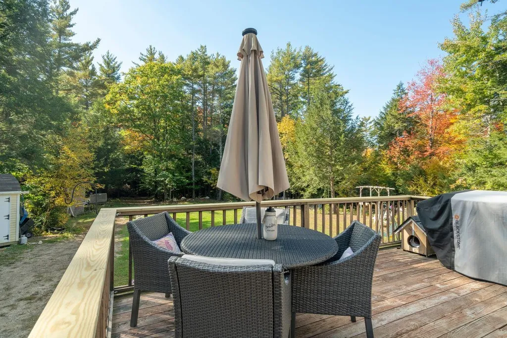 87 Garney Road Brookfield NH 03872