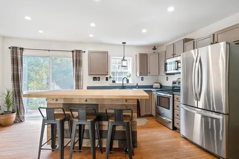 87 Garney Road Brookfield NH 03872