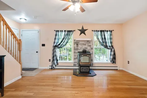 87 Garney Road Brookfield NH 03872