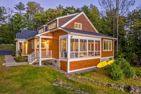 25 Eastman Shore Road South Laconia NH 03246