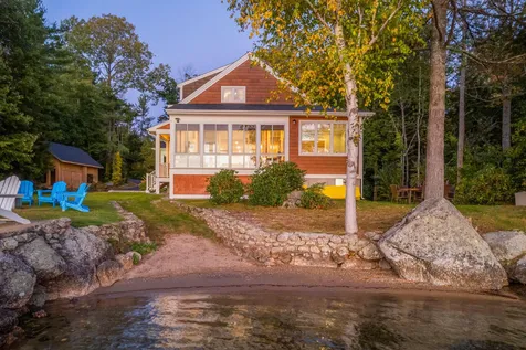 25 Eastman Shore Road South Laconia NH 03246