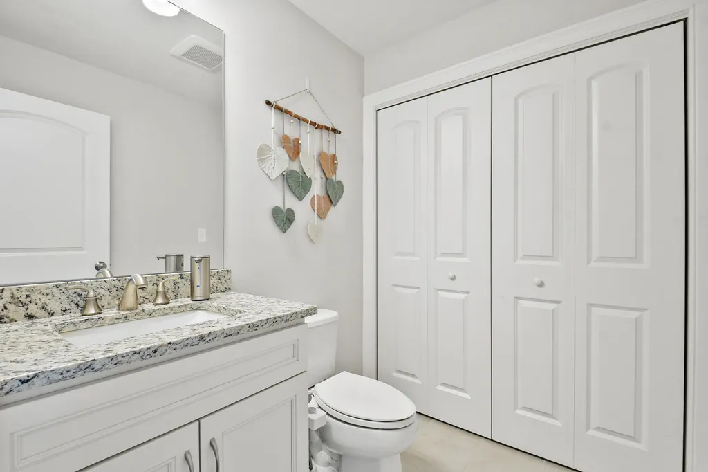 3 Firenze Way Salem NH 03079