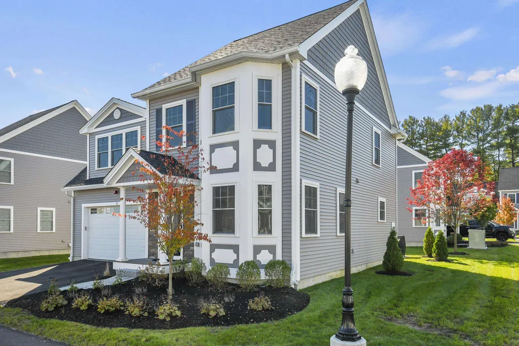 3 Firenze Way Salem NH 03079