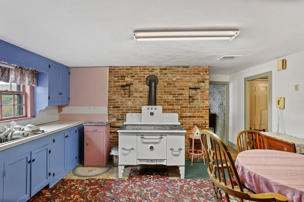 287 Charlestown Road Acworth NH 03601