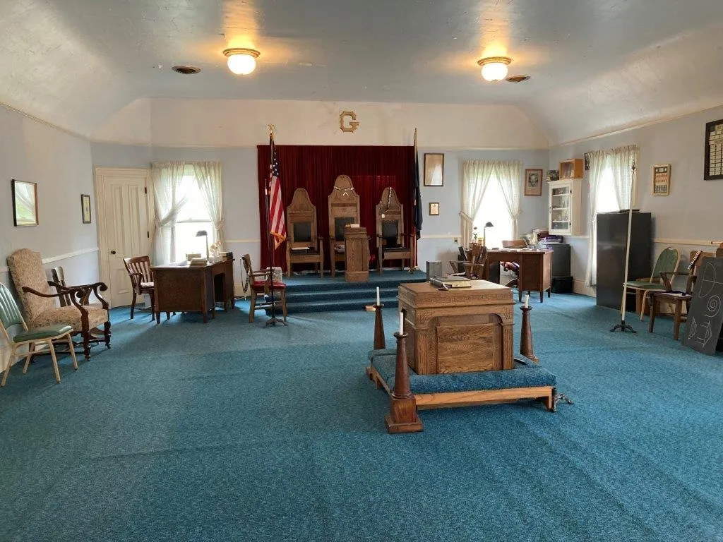 17 Canaan Street Canaan NH 03741