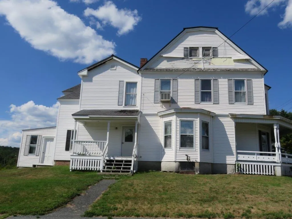 17 Canaan Street Canaan NH 03741