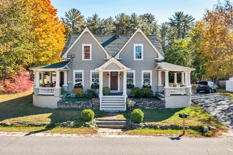 93 Bay Street Wolfeboro NH 03894