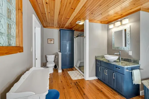 93 Bay Street Wolfeboro NH 03894
