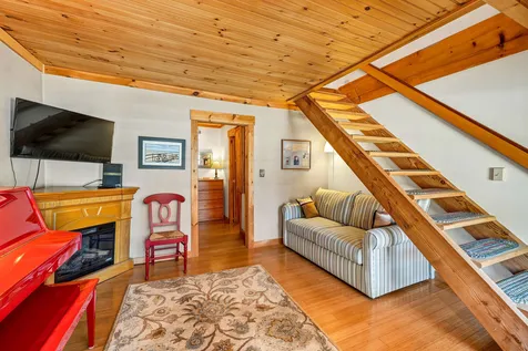 93 Bay Street Wolfeboro NH 03894