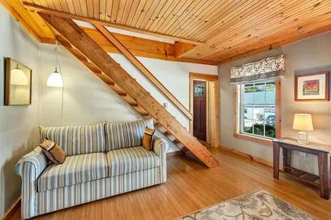93 Bay Street Wolfeboro NH 03894