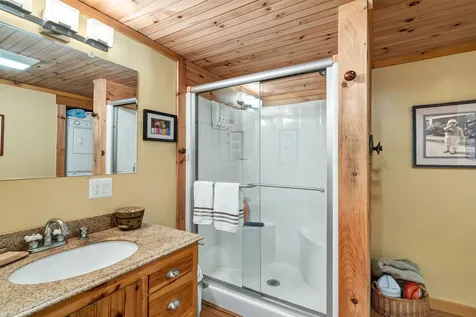 93 Bay Street Wolfeboro NH 03894