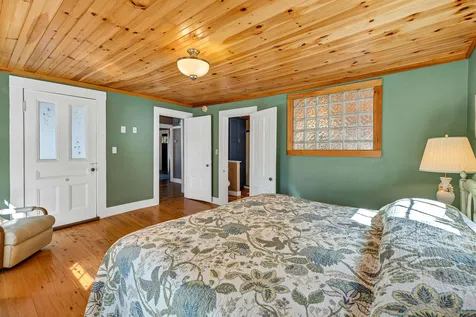93 Bay Street Wolfeboro NH 03894