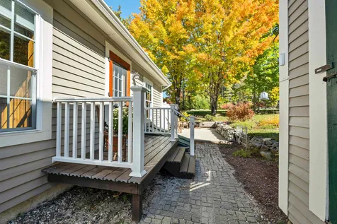 93 Bay Street Wolfeboro NH 03894