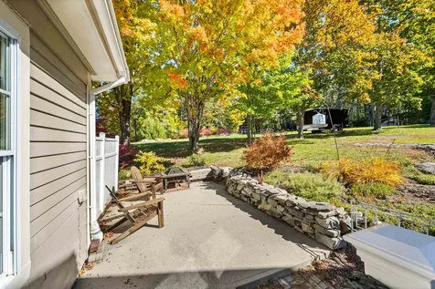 93 Bay Street Wolfeboro NH 03894