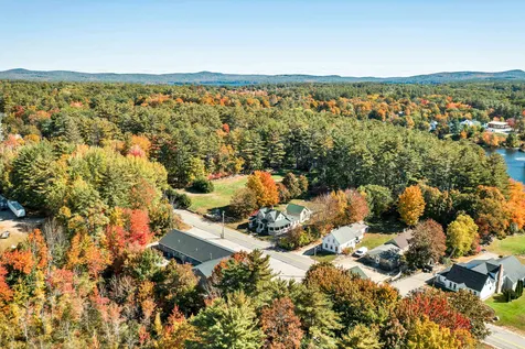 93 Bay Street Wolfeboro NH 03894