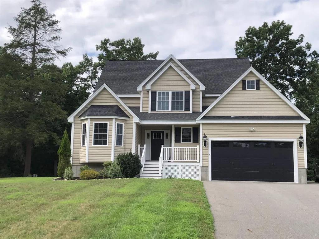 8 Tanya Lane Brentwood NH 03833