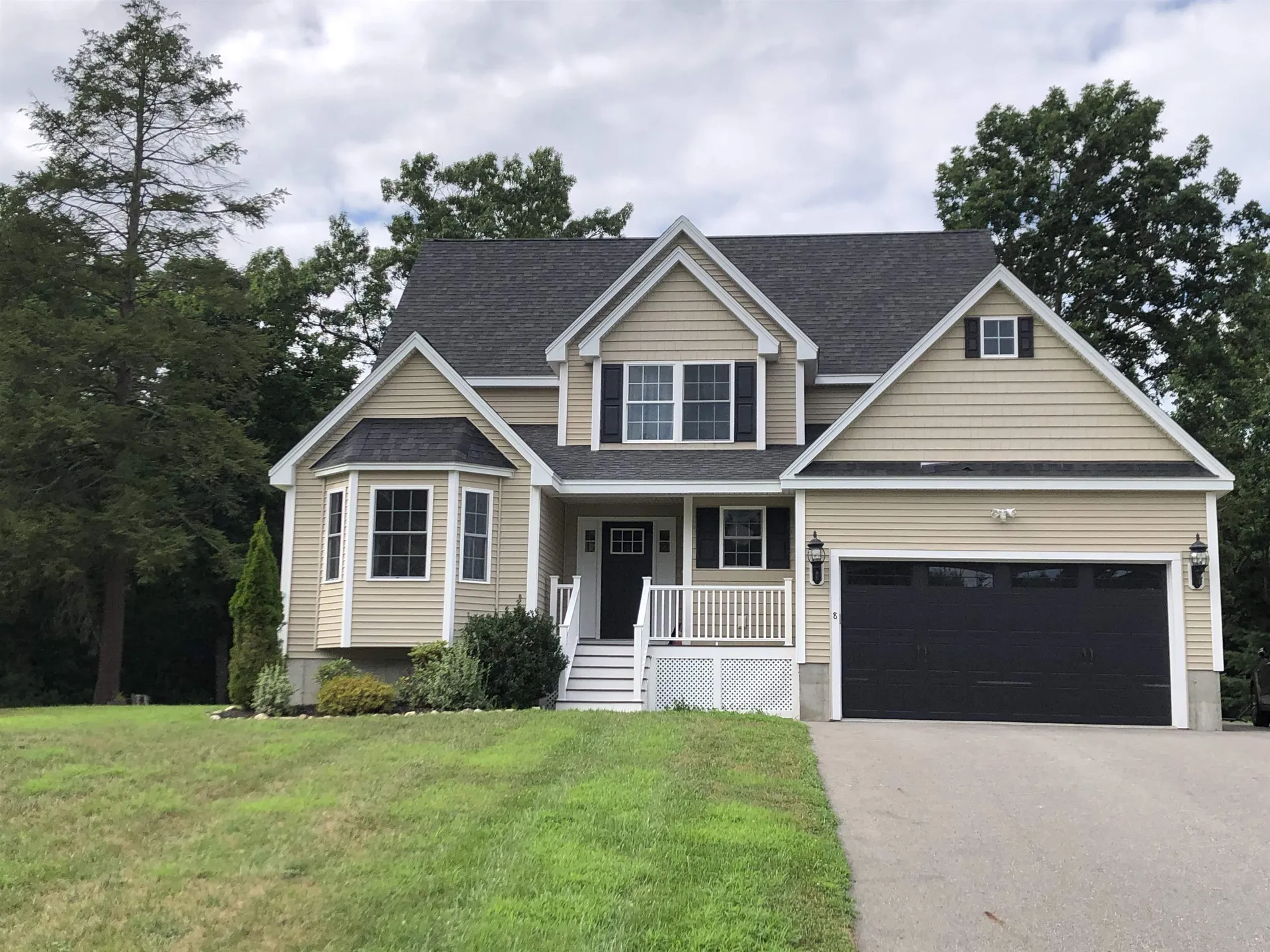 8 Tanya Lane Brentwood NH 03833