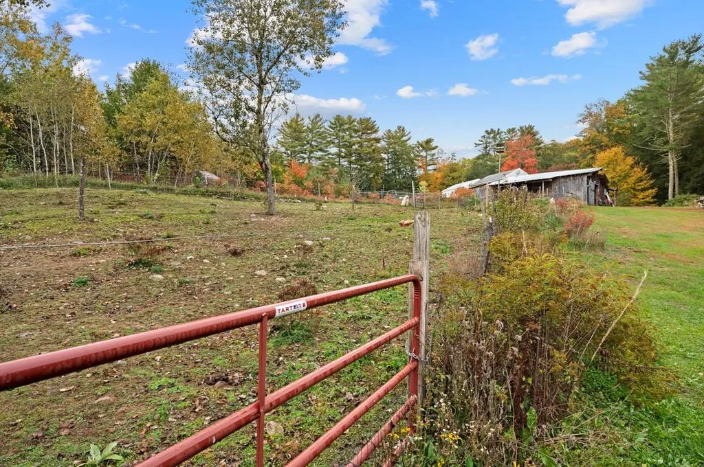 80 Threshing Mill Road Sanbornton NH 03269-2032