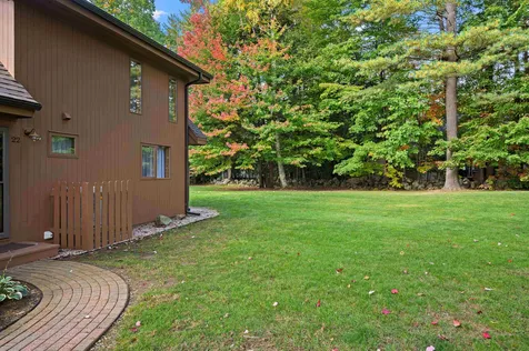 22 Fern Lane Laconia NH 03246