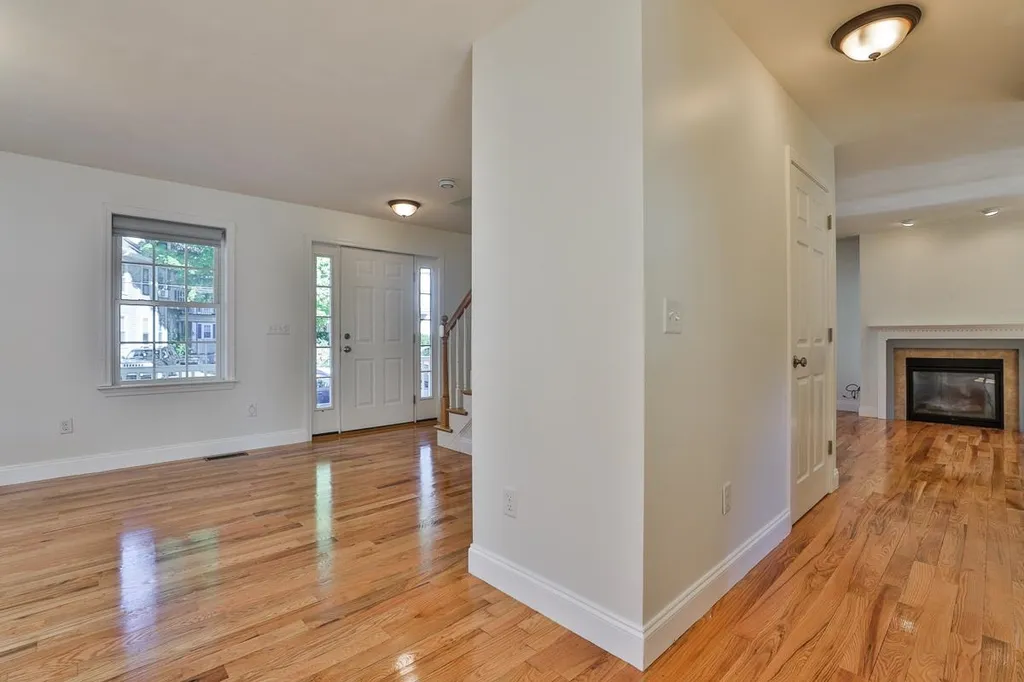 44 Blossom Street Haverhill MA 01835