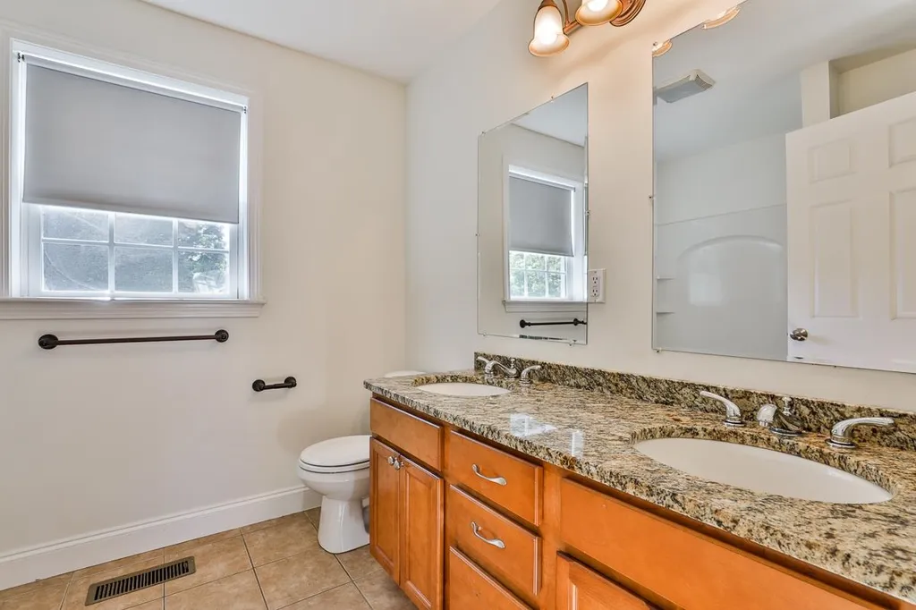 44 Blossom Street Haverhill MA 01835