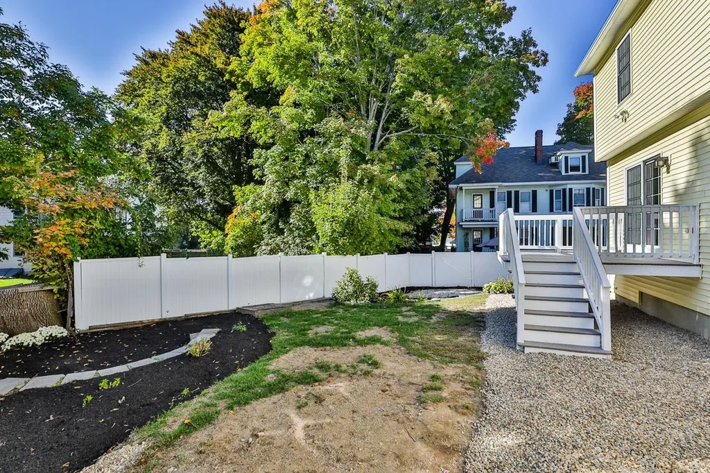 44 Blossom Street Haverhill MA 01835