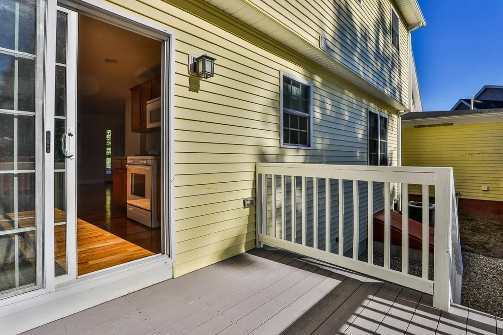 44 Blossom Street Haverhill MA 01835