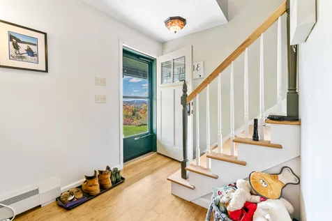 203 Barton Road Croydon NH 03773