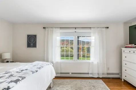 203 Barton Road Croydon NH 03773