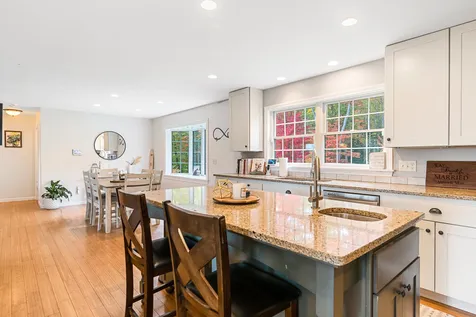203 Barton Road Croydon NH 03773
