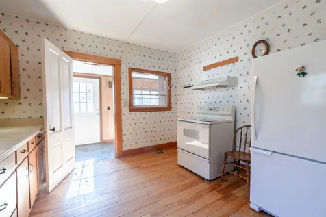 49 Good Place Hardwick VT 05843