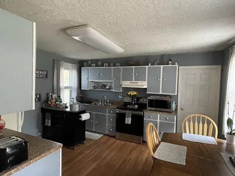 72 Clinton Street Laconia NH 03246