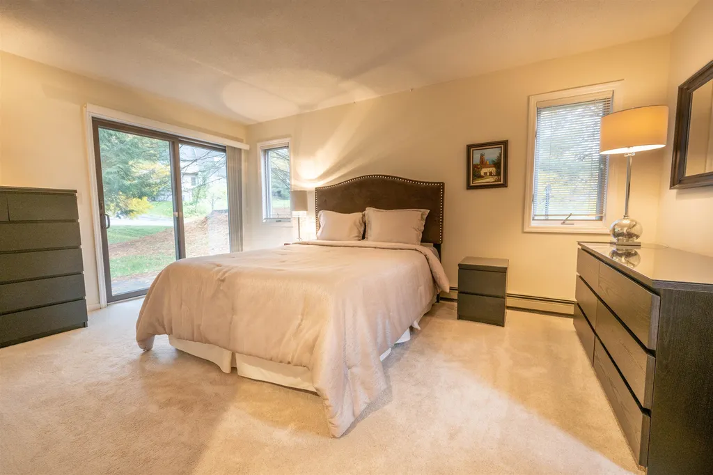 90 Kingfisher Road Hartford VT 05059