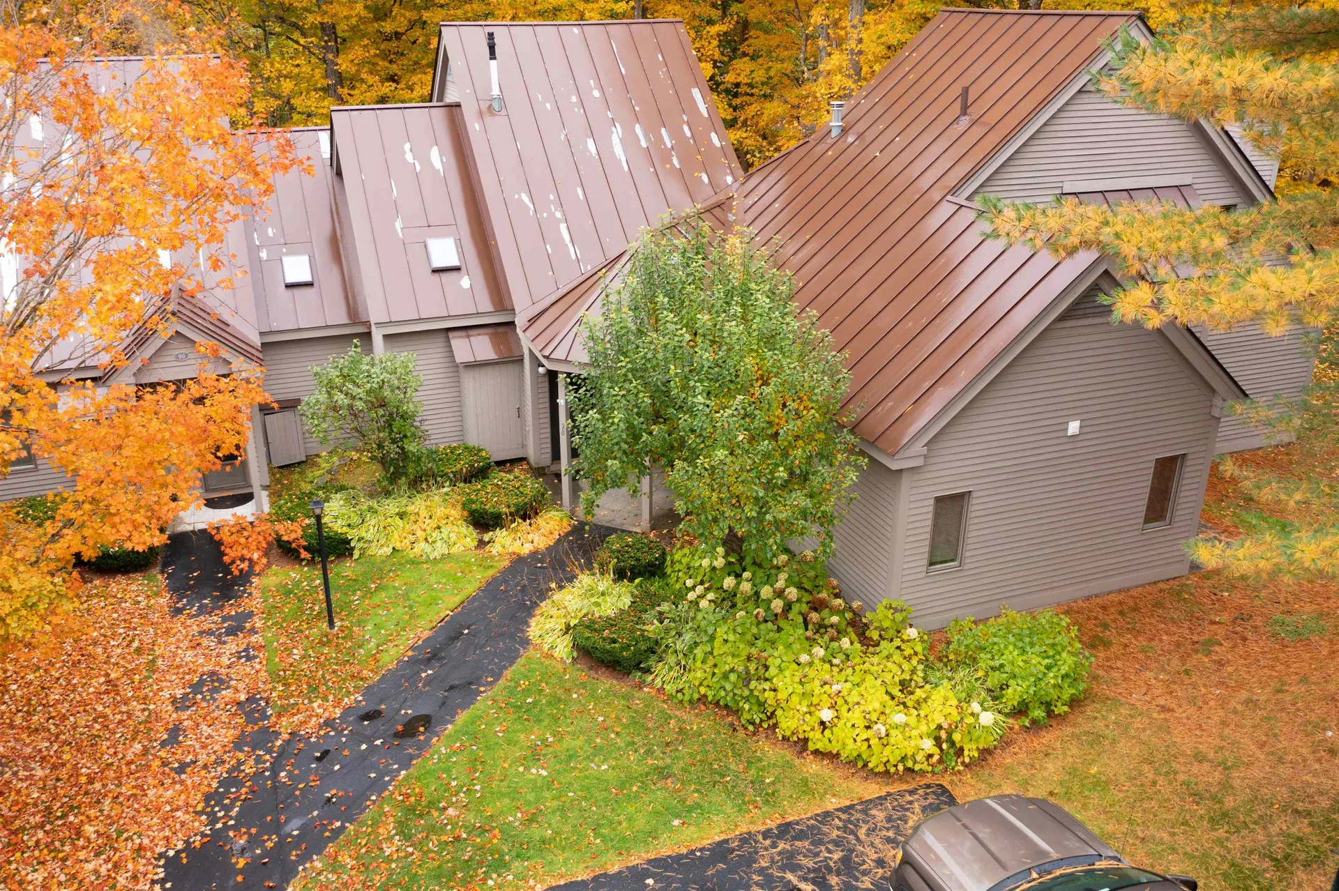 90 Kingfisher Road Hartford VT 05059