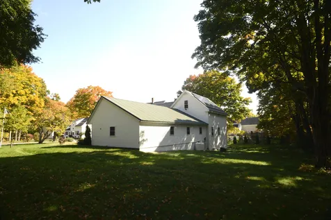 26 Church Street Farmington NH 03835