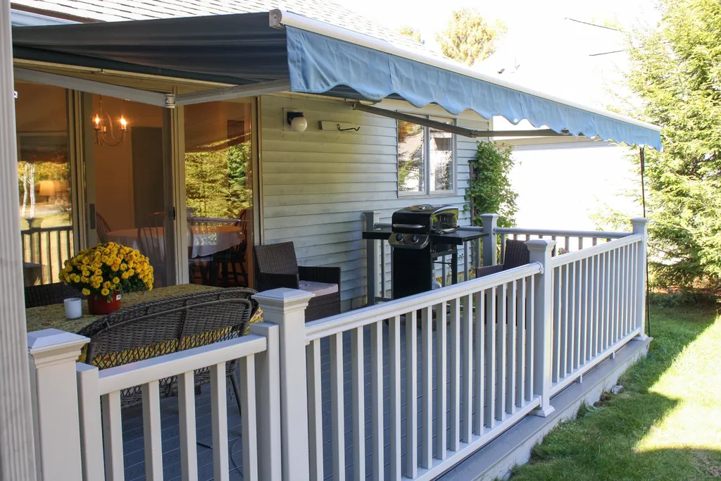121 Iris Way Hartford VT 05001