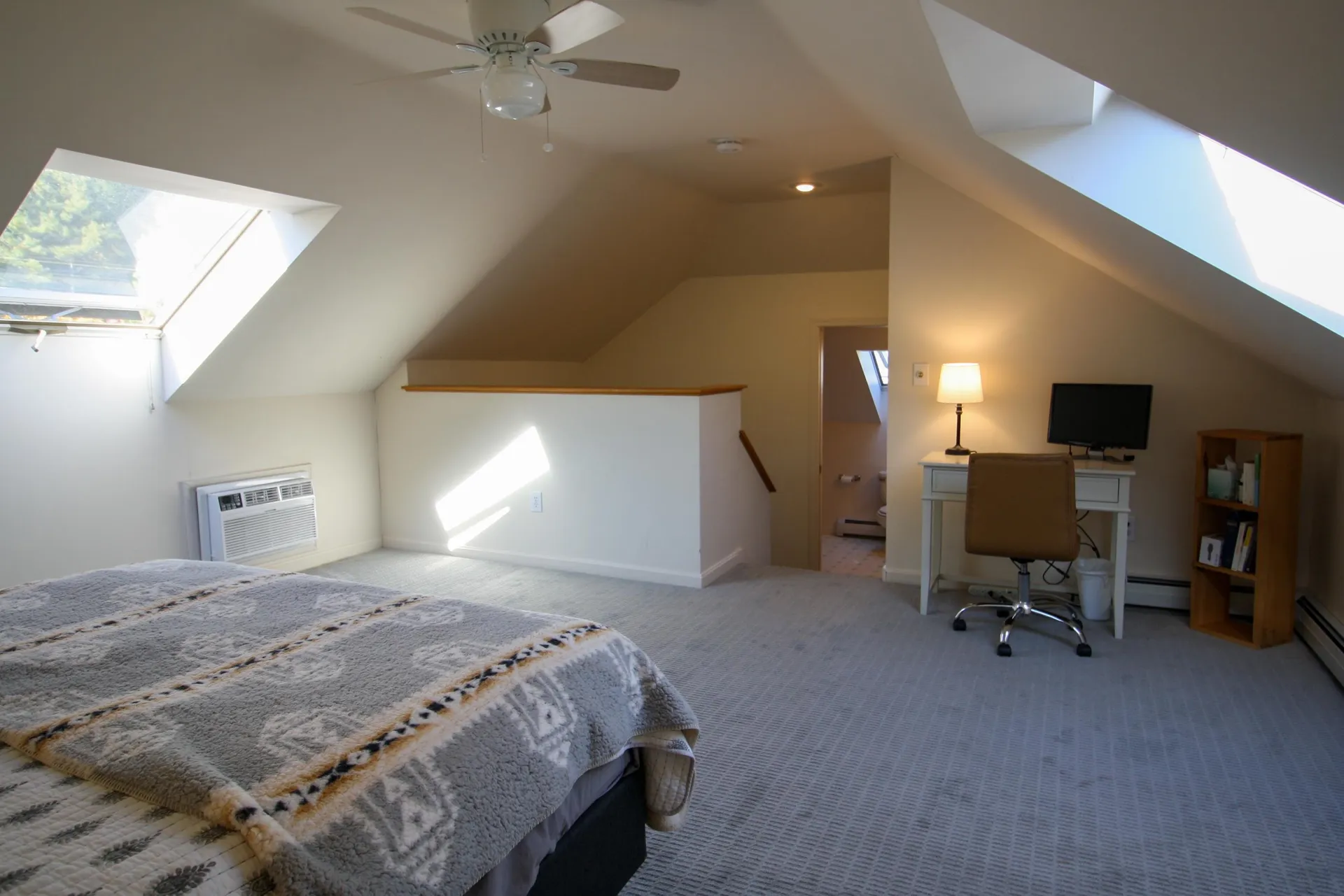 121 Iris Way Hartford VT 05001
