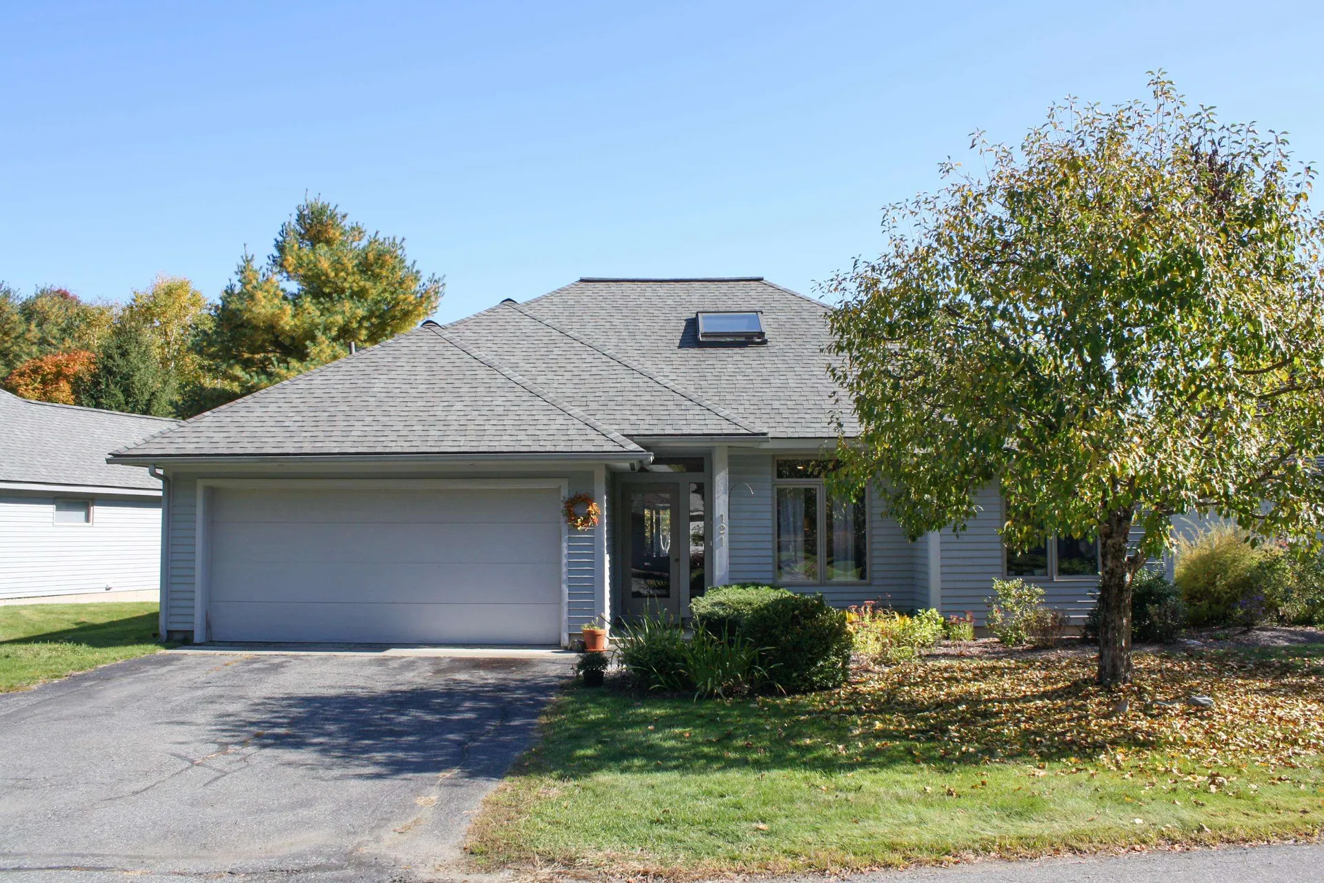 121 Iris Way Hartford VT 05001