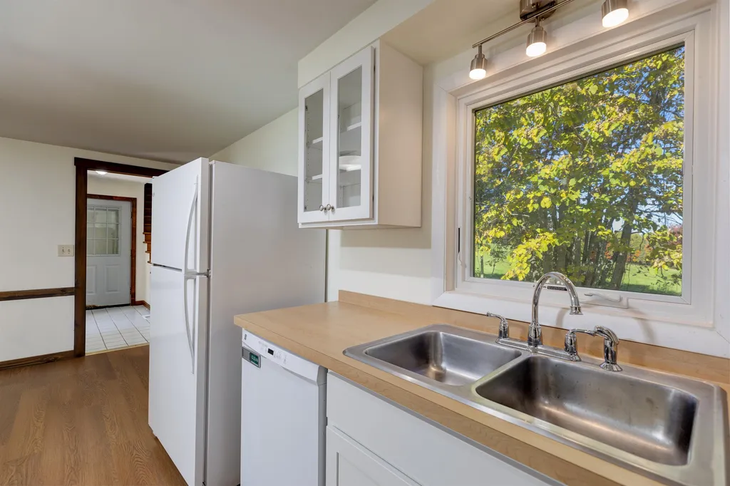 176 Old Stagecoach Road Bradford VT 05033