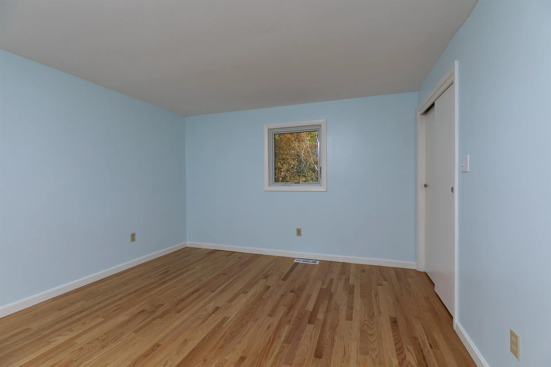 176 Old Stagecoach Road Bradford VT 05033