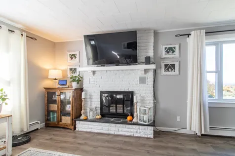 161 Sunset Terrace Derby VT 05830
