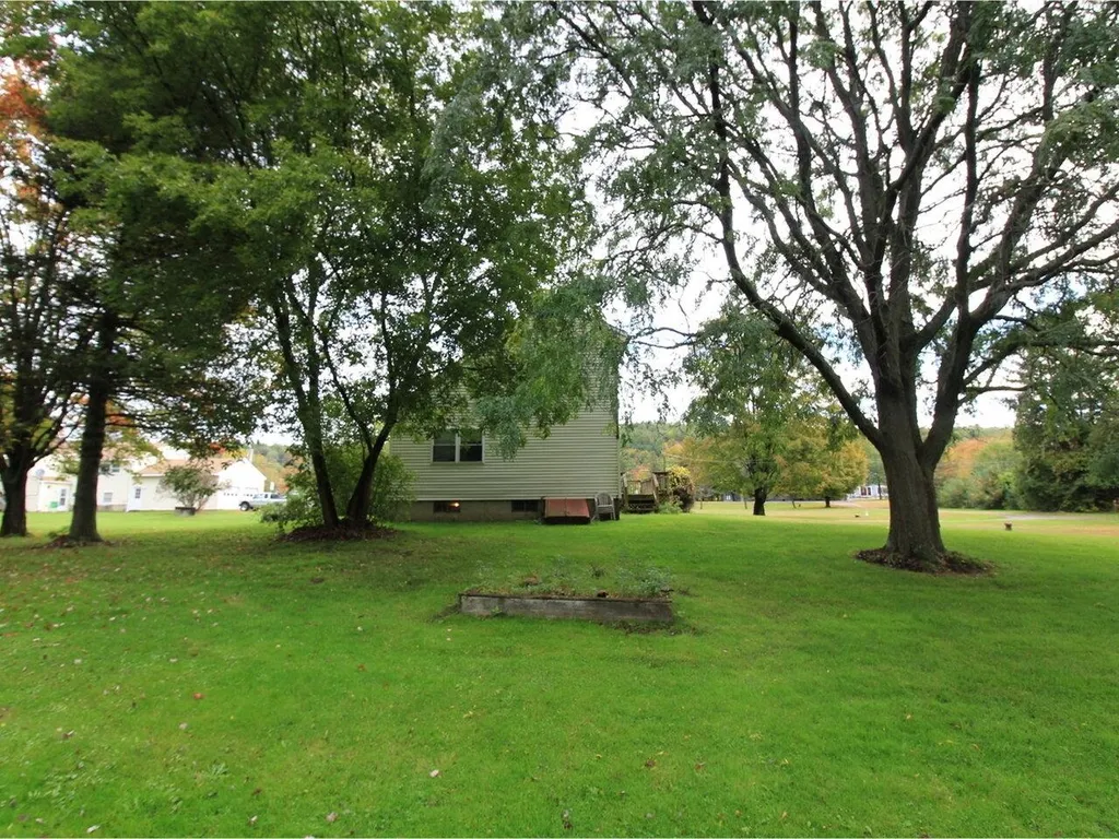 186-190 Colchester Road Essex VT 05452