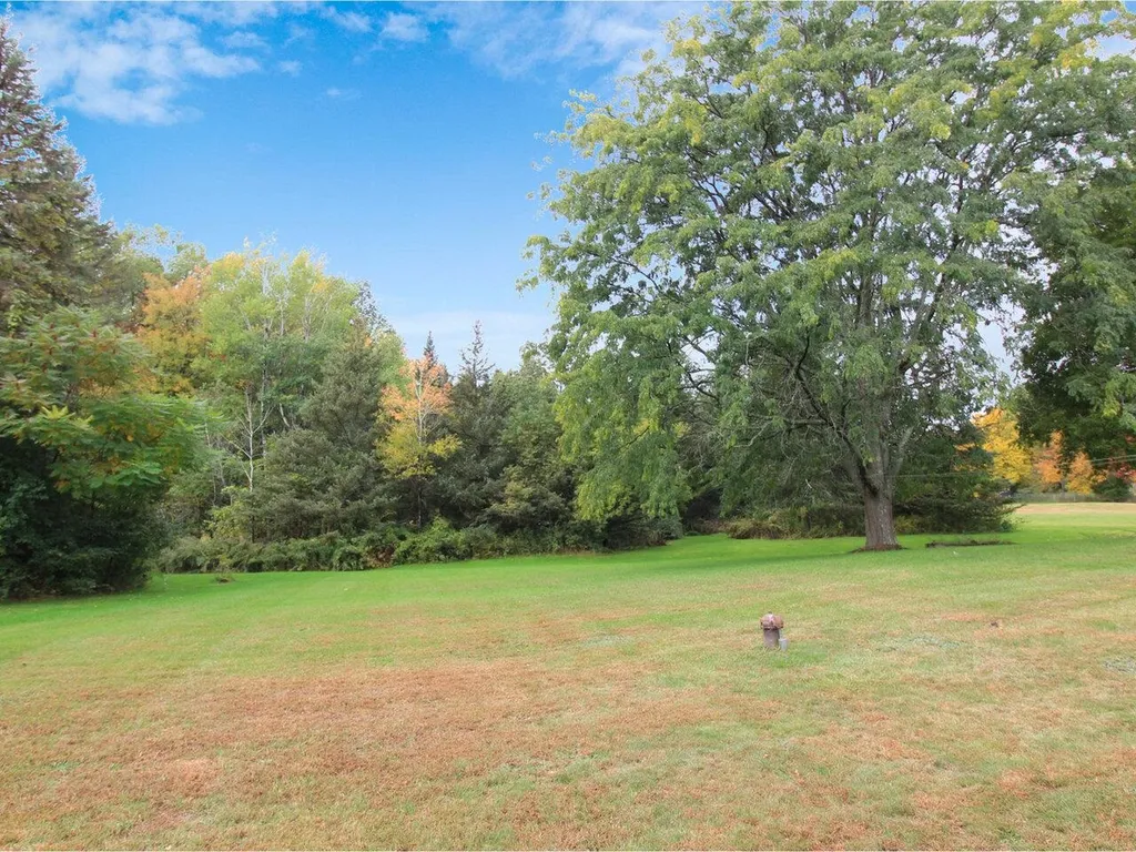 186-190 Colchester Road Essex VT 05452