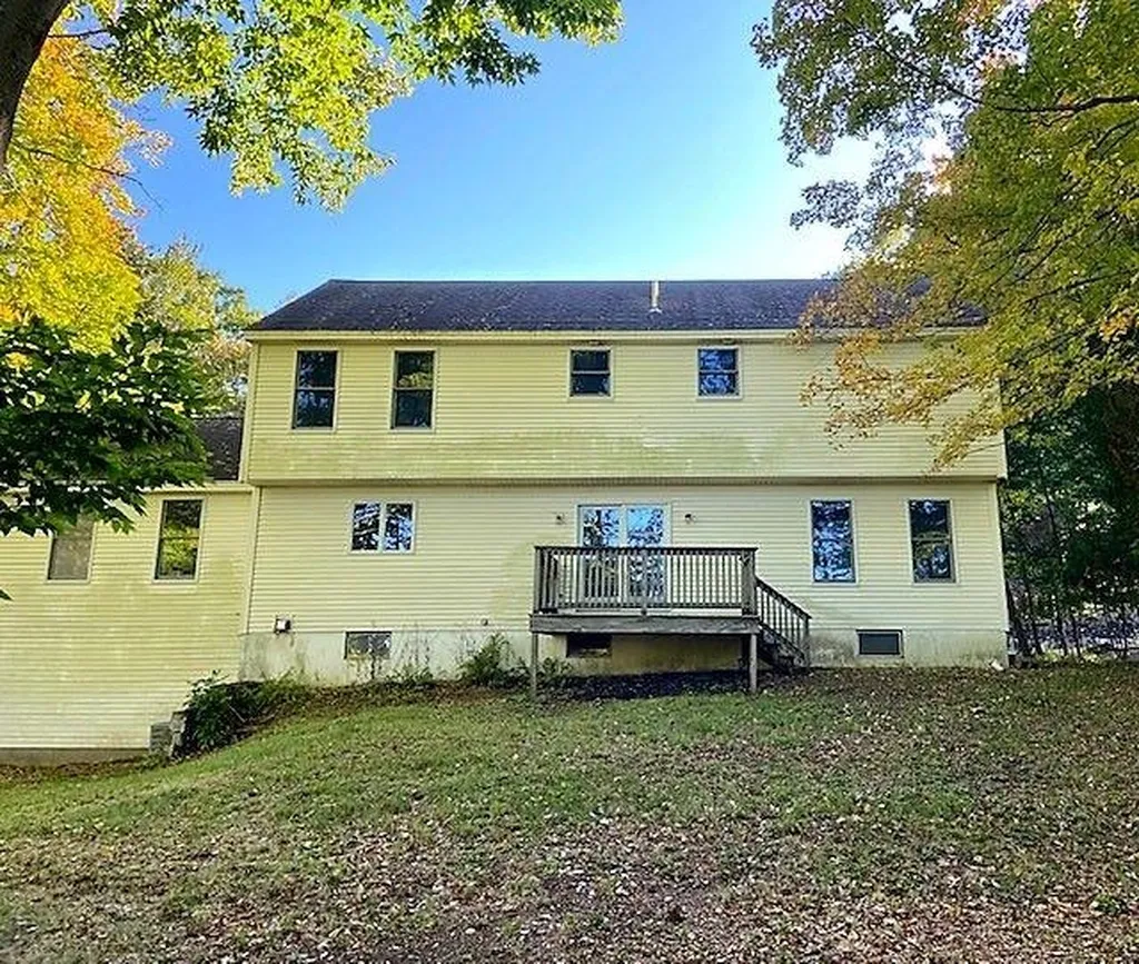 50 Fox Point Road Newington NH 03801