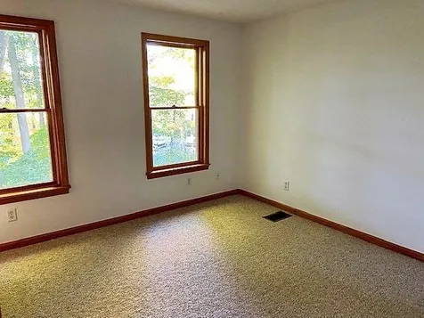 50 Fox Point Road Newington NH 03801
