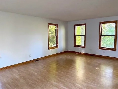 50 Fox Point Road Newington NH 03801