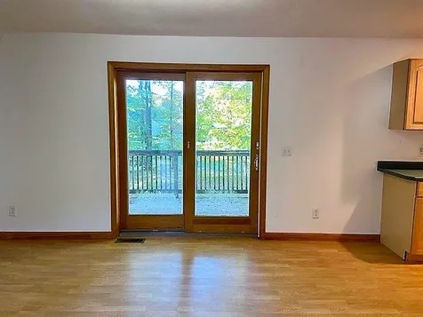 50 Fox Point Road Newington NH 03801