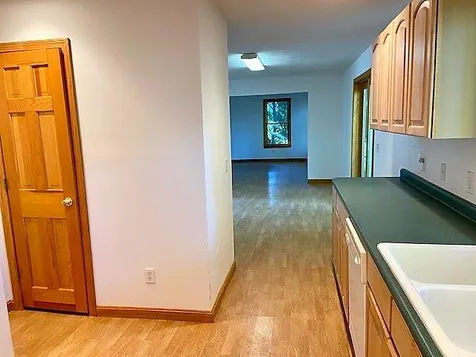 50 Fox Point Road Newington NH 03801