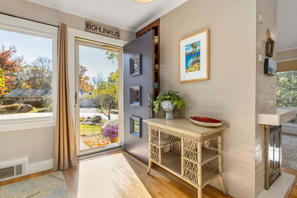 7 Hoitt Drive Durham NH 03824